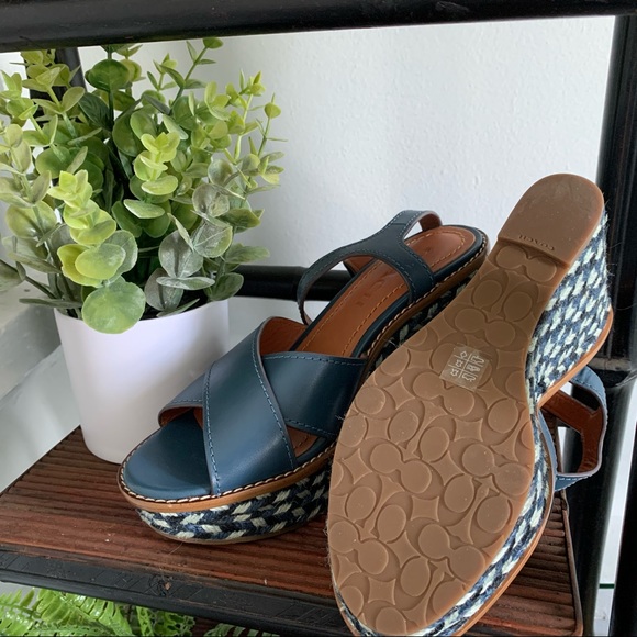Coach Wedges - Picture 2 of 4